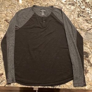 American Eagle Mens Henley